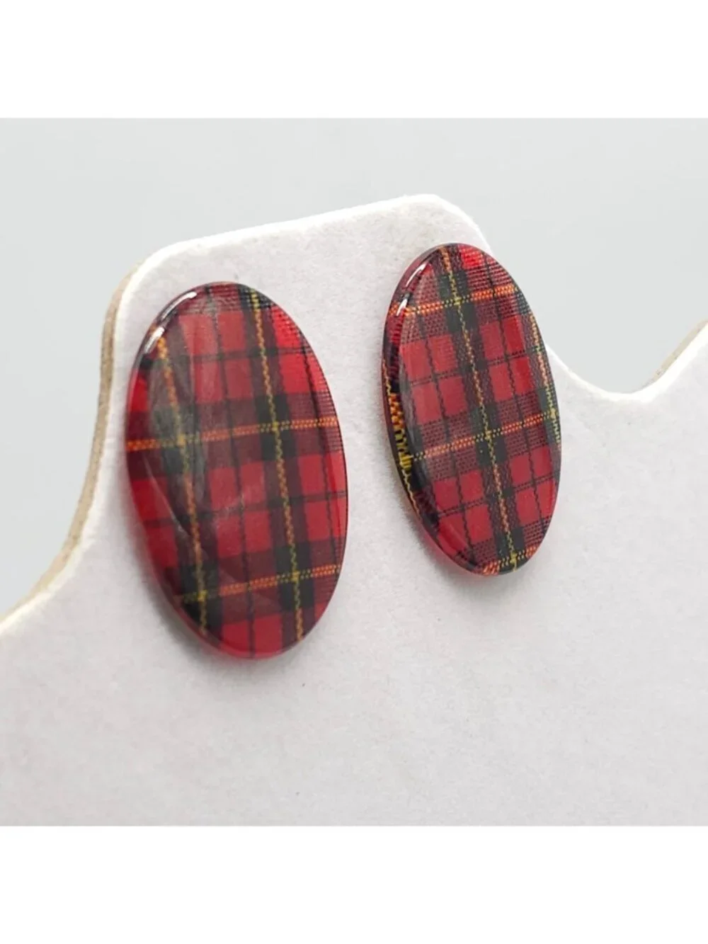 Red Tartan Plaid Oval Button Stud Earrings Vintage Design 1.5 Inches